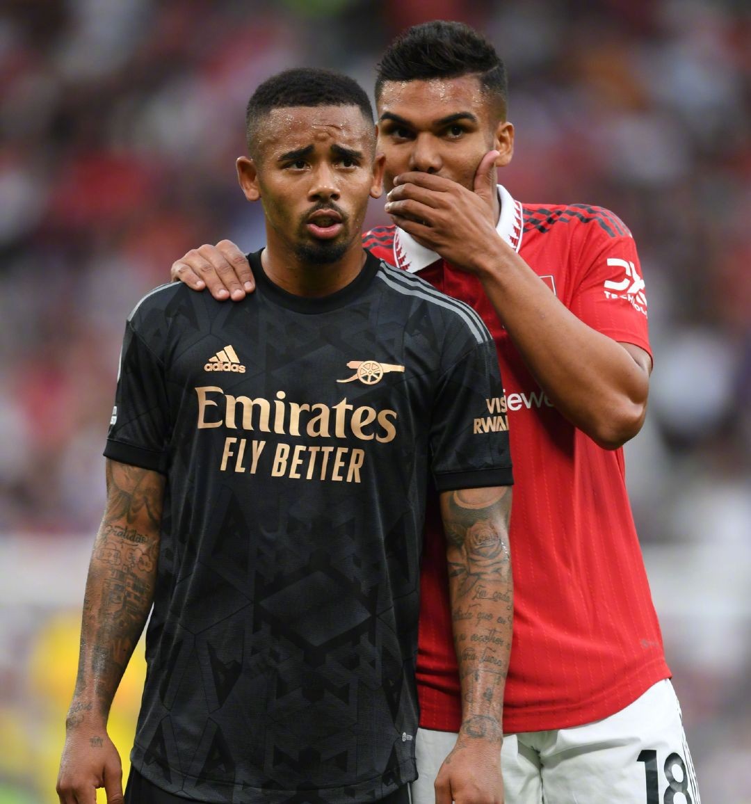 维蒂尼亚：从边缘球员到金球奖得主，逆境中的足球英雄